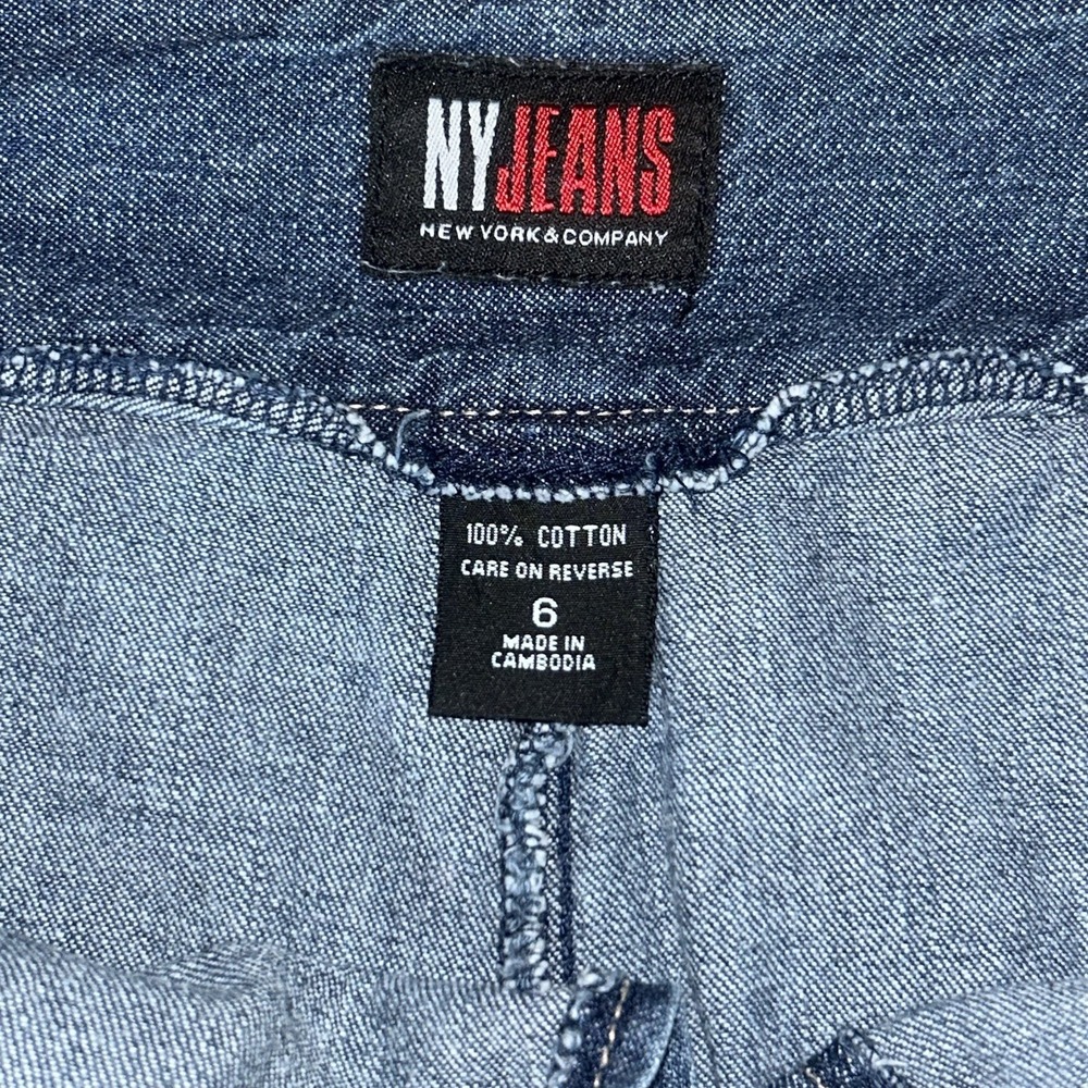 Y2K NY Jeans New York & Company Blue Denim Skort Size 6 Short Pockets Button - Picture 4 of 9